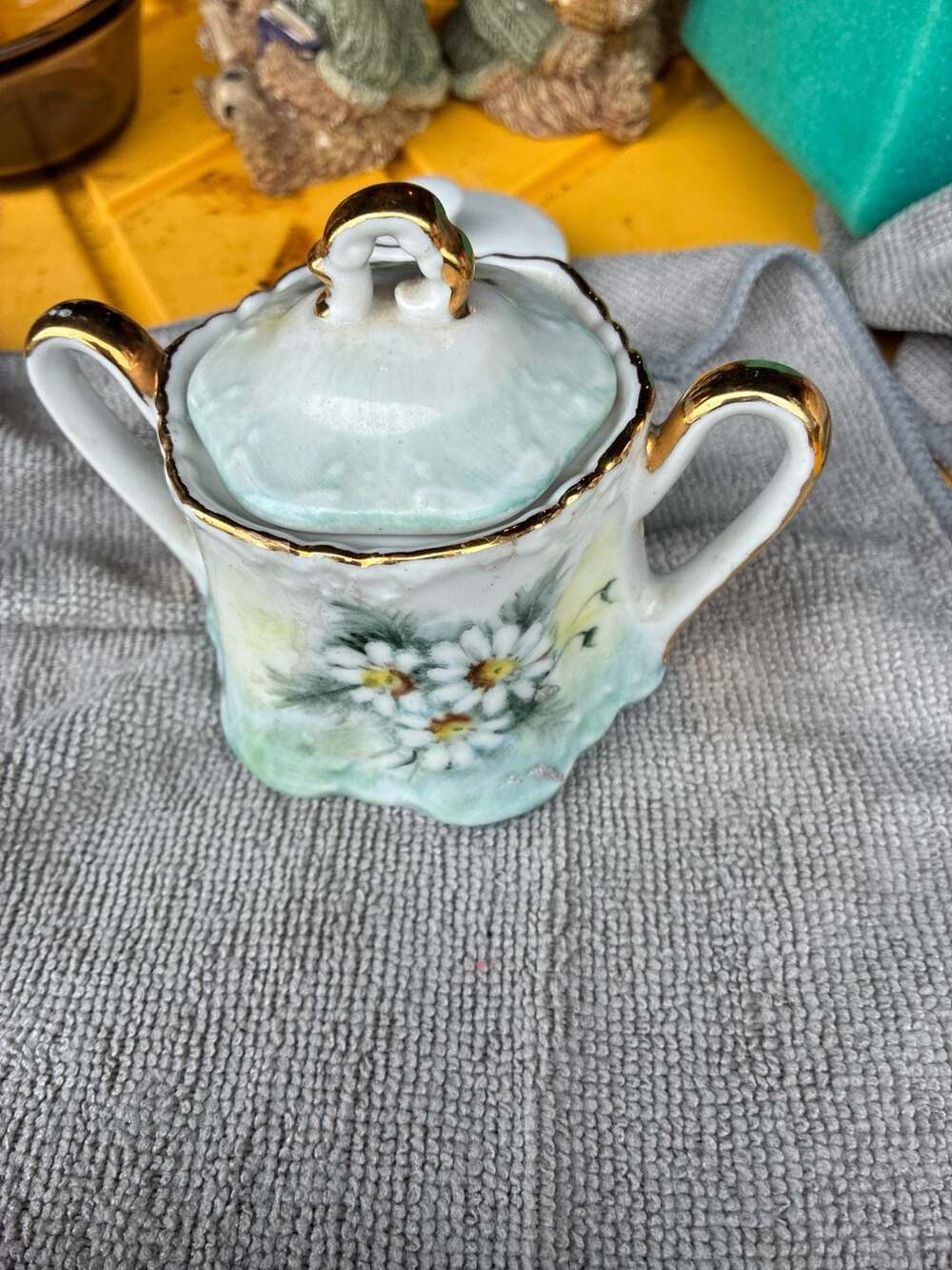 Vintage Hand Painted Daisy Porcelain Lidded Sugar Bowl Signed Nemeier 1979